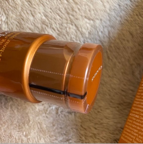 NIB CLARINS Self Tanning Milky Lotion with fig extract - Picture 5 of 6